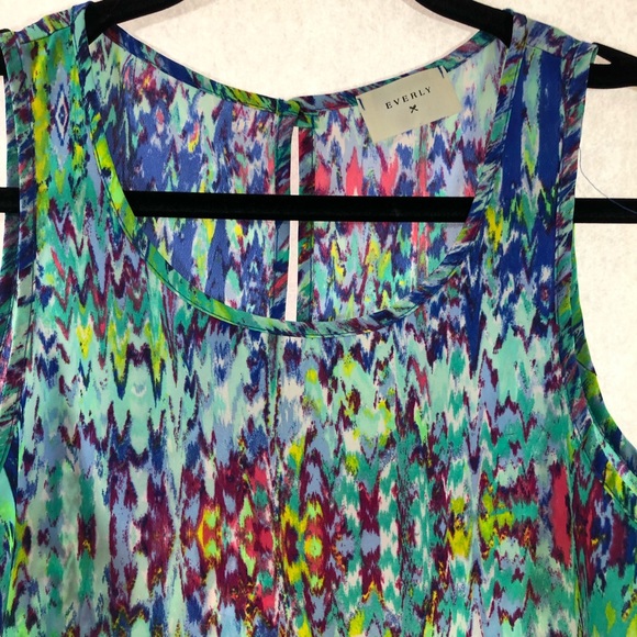 3/$25 EVERLY Sleeveless Top Blouse Shirt Small - Picture 3 of 6